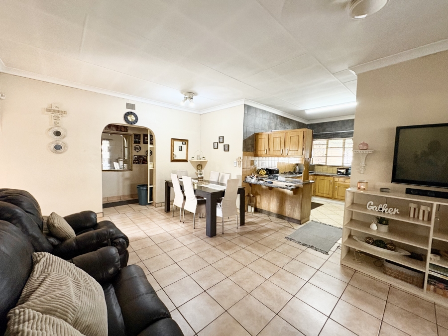 3 Bedroom Property for Sale in Silverton Gauteng