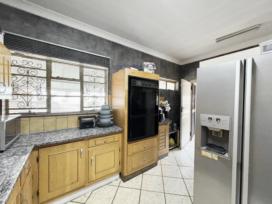 3 Bedroom Property for Sale in Silverton Gauteng