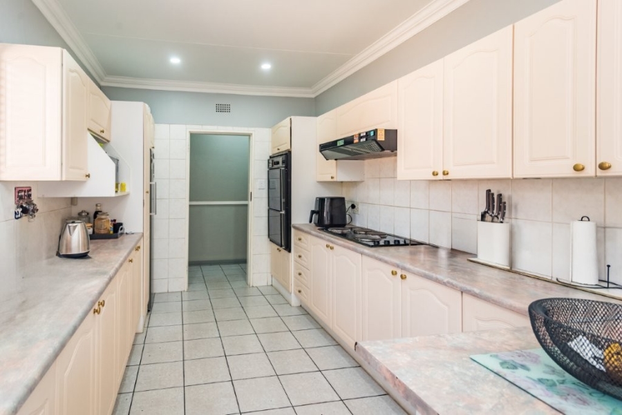 To Let 3 Bedroom Property for Rent in Rant En Dal Gauteng