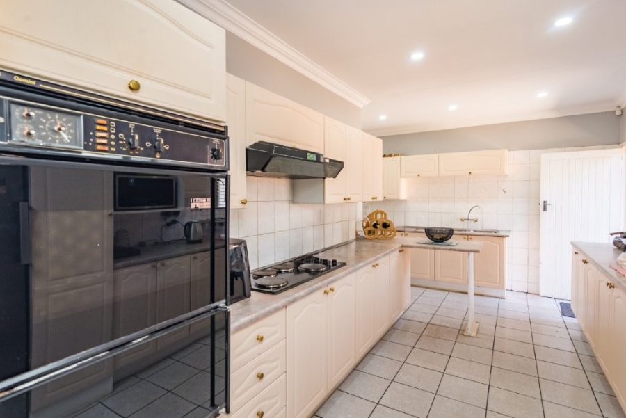 To Let 3 Bedroom Property for Rent in Rant En Dal Gauteng