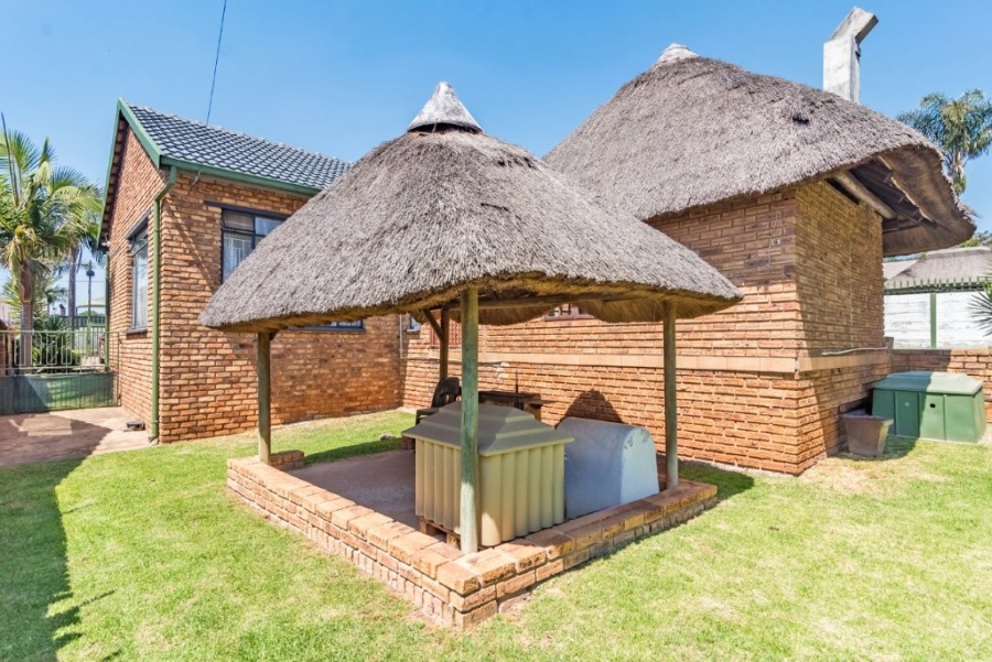 To Let 3 Bedroom Property for Rent in Rant En Dal Gauteng