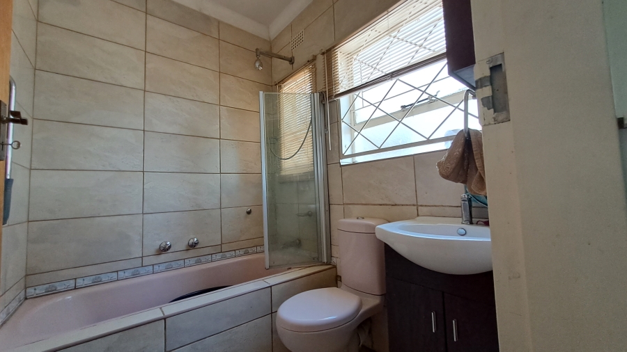 3 Bedroom Property for Sale in Sharon Park Gauteng