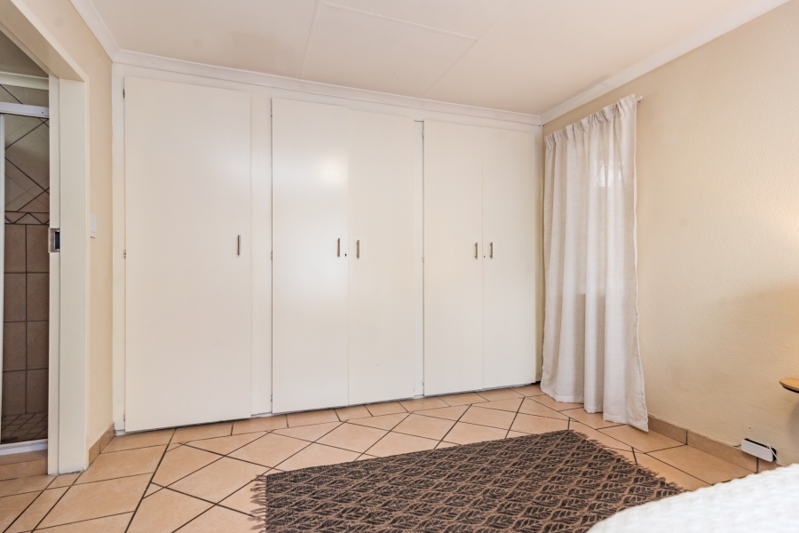 3 Bedroom Property for Sale in Rant En Dal Gauteng