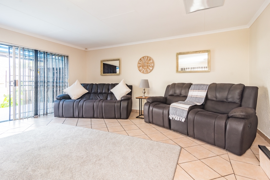 3 Bedroom Property for Sale in Rant En Dal Gauteng