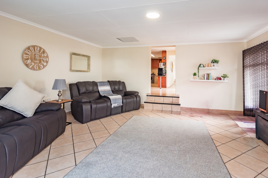 3 Bedroom Property for Sale in Rant En Dal Gauteng