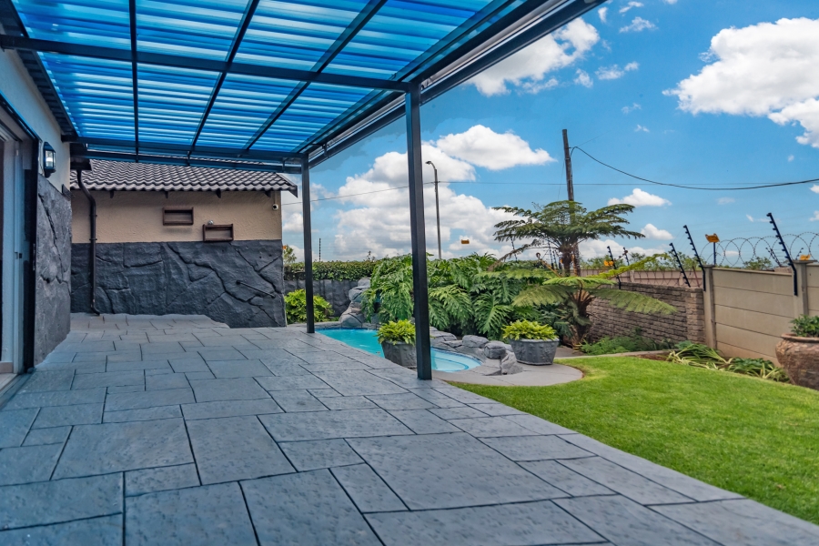 3 Bedroom Property for Sale in Rant En Dal Gauteng