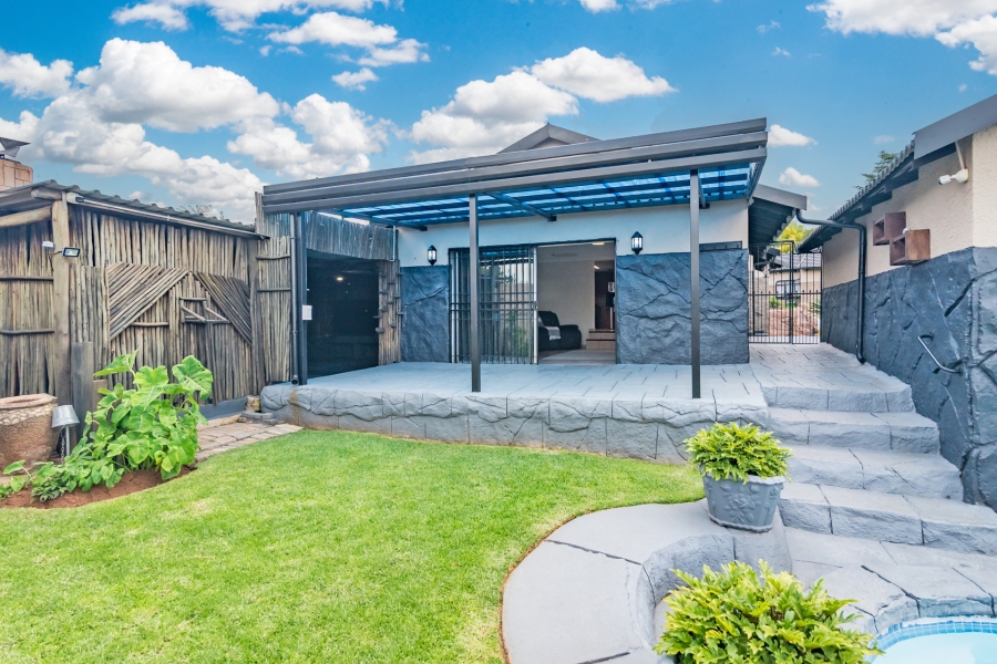 3 Bedroom Property for Sale in Rant En Dal Gauteng