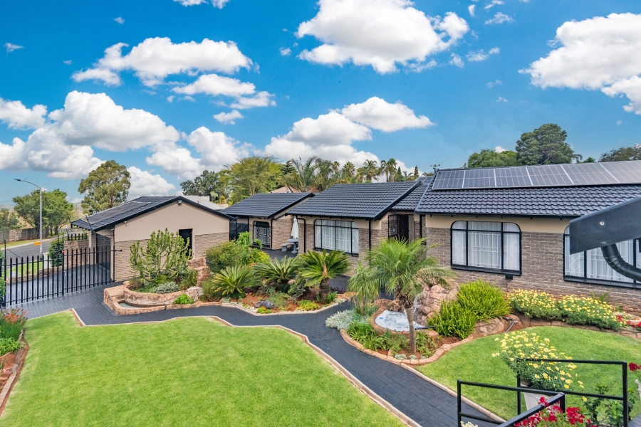 3 Bedroom Property for Sale in Rant En Dal Gauteng