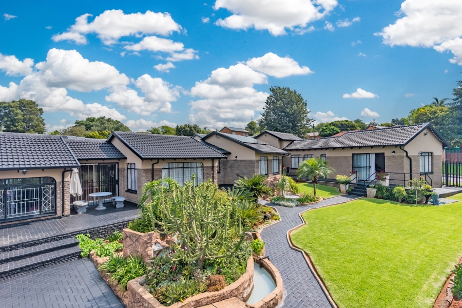 3 Bedroom Property for Sale in Rant En Dal Gauteng