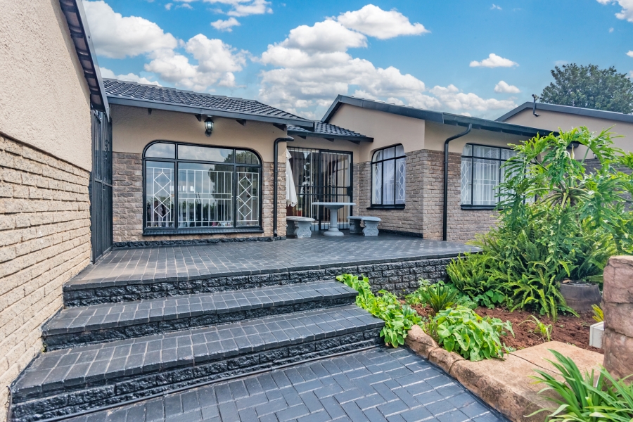 3 Bedroom Property for Sale in Rant En Dal Gauteng