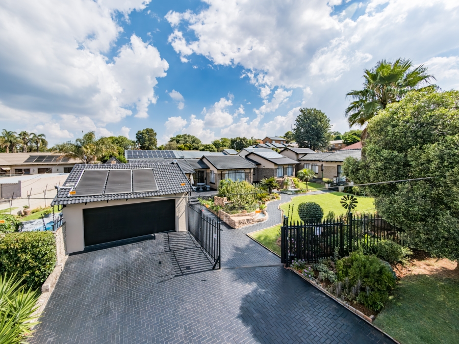 3 Bedroom Property for Sale in Rant En Dal Gauteng