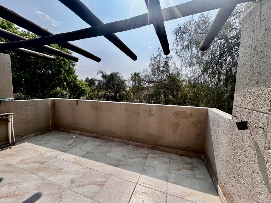 1 Bedroom Property for Sale in Paulshof Gauteng