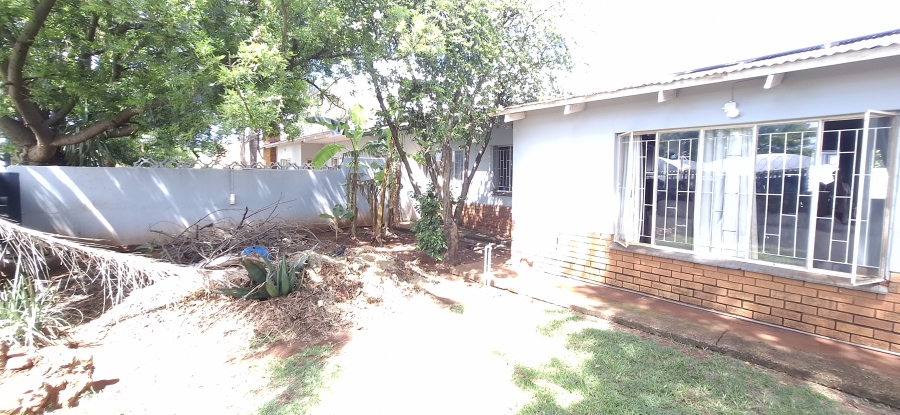 3 Bedroom Property for Sale in Annlin Gauteng