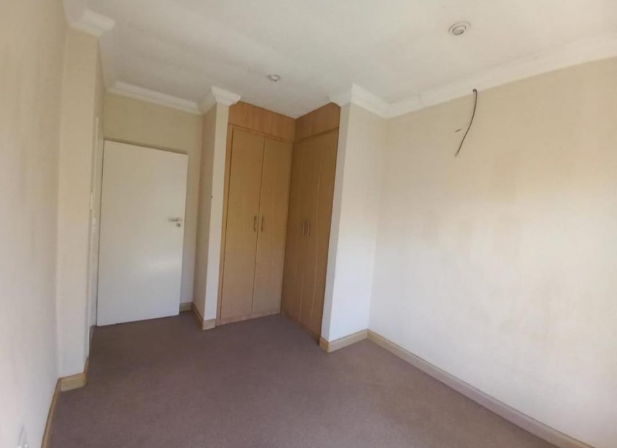 To Let 3 Bedroom Property for Rent in Sylviavale Gauteng
