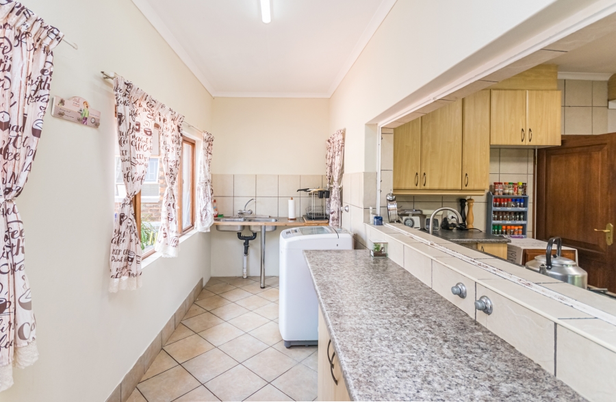 4 Bedroom Property for Sale in Wingate Park Gauteng