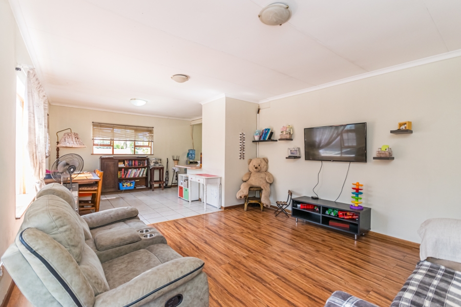 4 Bedroom Property for Sale in Wingate Park Gauteng