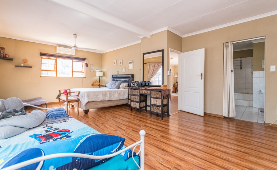 4 Bedroom Property for Sale in Wingate Park Gauteng