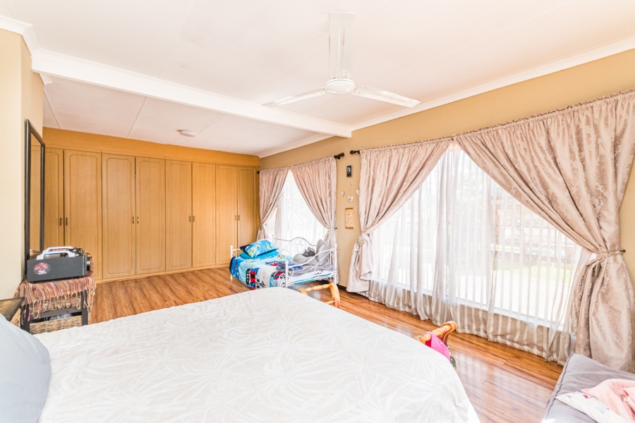 4 Bedroom Property for Sale in Wingate Park Gauteng