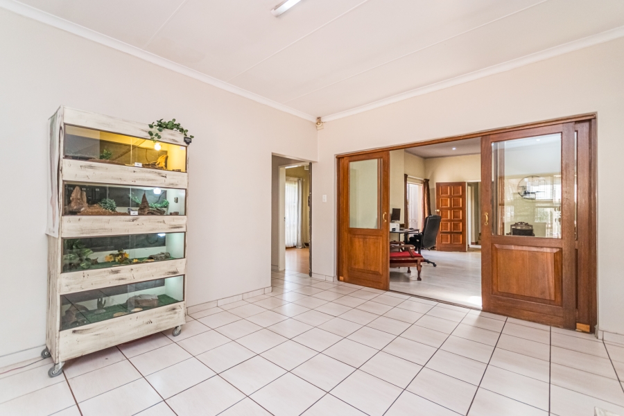 4 Bedroom Property for Sale in Wingate Park Gauteng