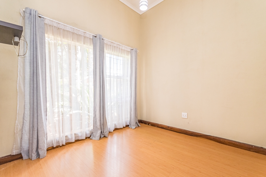 4 Bedroom Property for Sale in Wingate Park Gauteng