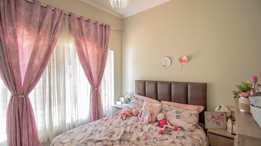 3 Bedroom Property for Sale in Vorna Valley Gauteng