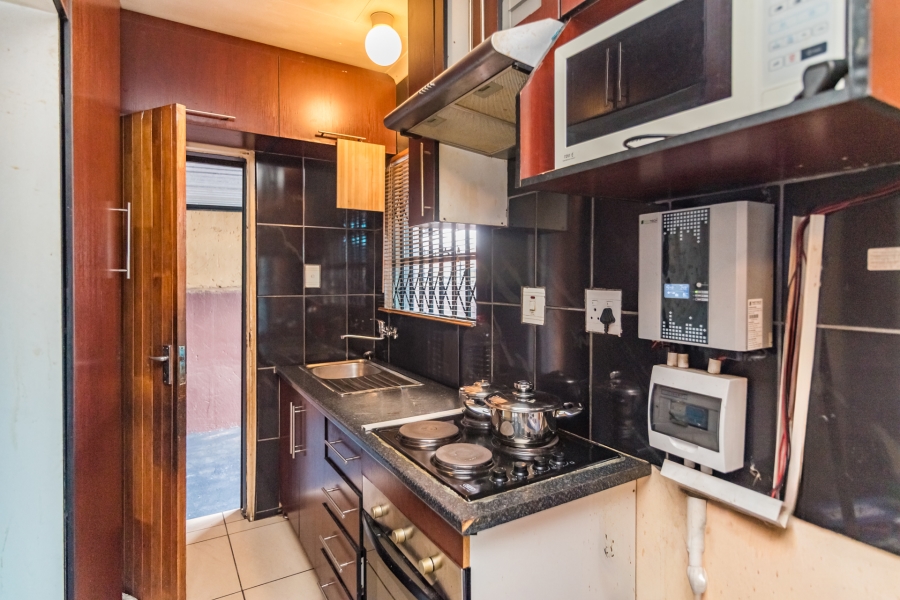 2 Bedroom Property for Sale in Fleurhof Gauteng