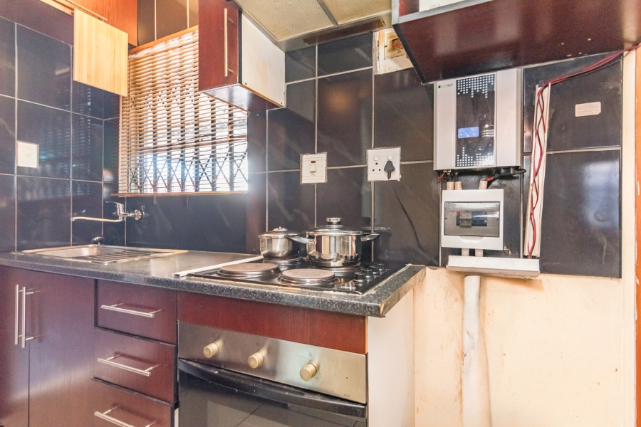 2 Bedroom Property for Sale in Fleurhof Gauteng