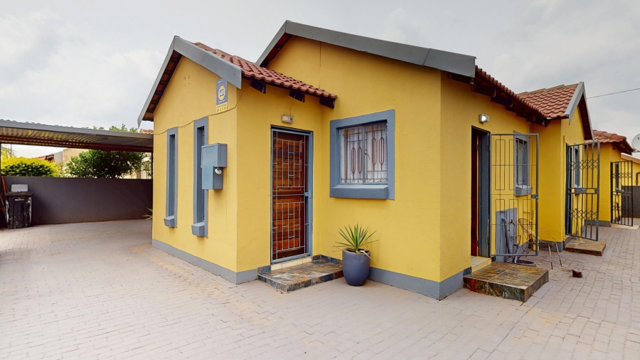 4 Bedroom Property for Sale in Dawn Park Gauteng