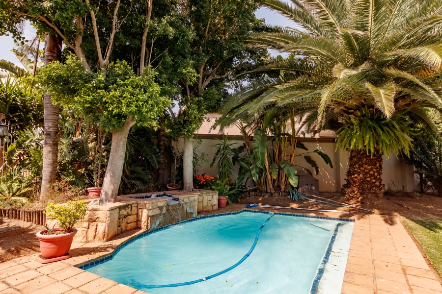 4 Bedroom Property for Sale in Blue Valley Golf Estate Gauteng