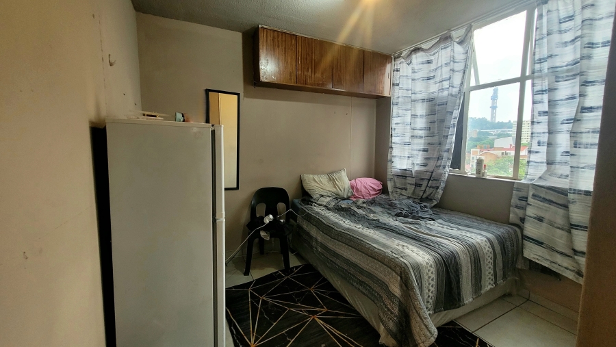 2 Bedroom Property for Sale in Sunnyside Gauteng