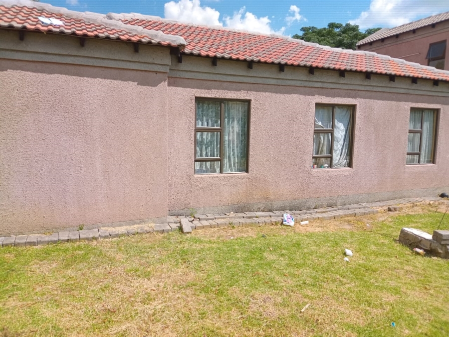 3 Bedroom Property for Sale in Vanderbijlpark Cw 6 Gauteng