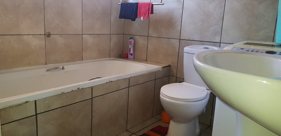 3 Bedroom Property for Sale in Groblerpark Gauteng