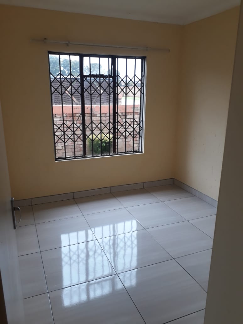 To Let 3 Bedroom Property for Rent in Groblerpark Gauteng