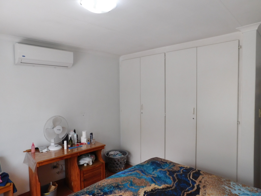 2 Bedroom Property for Sale in Kilner Park Gauteng