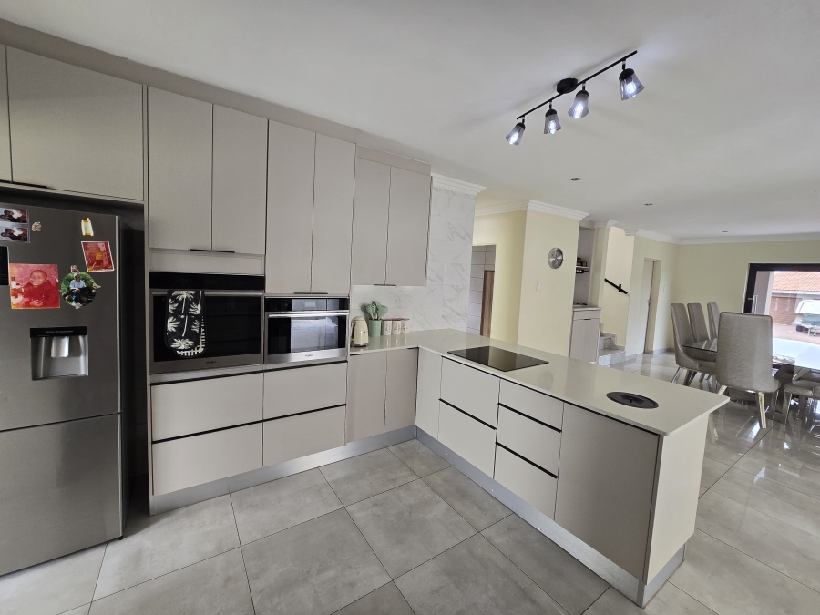 To Let 3 Bedroom Property for Rent in Pebble Rock Golf Village Gauteng