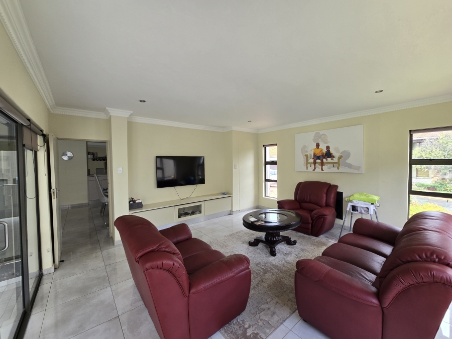 To Let 3 Bedroom Property for Rent in Pebble Rock Golf Village Gauteng