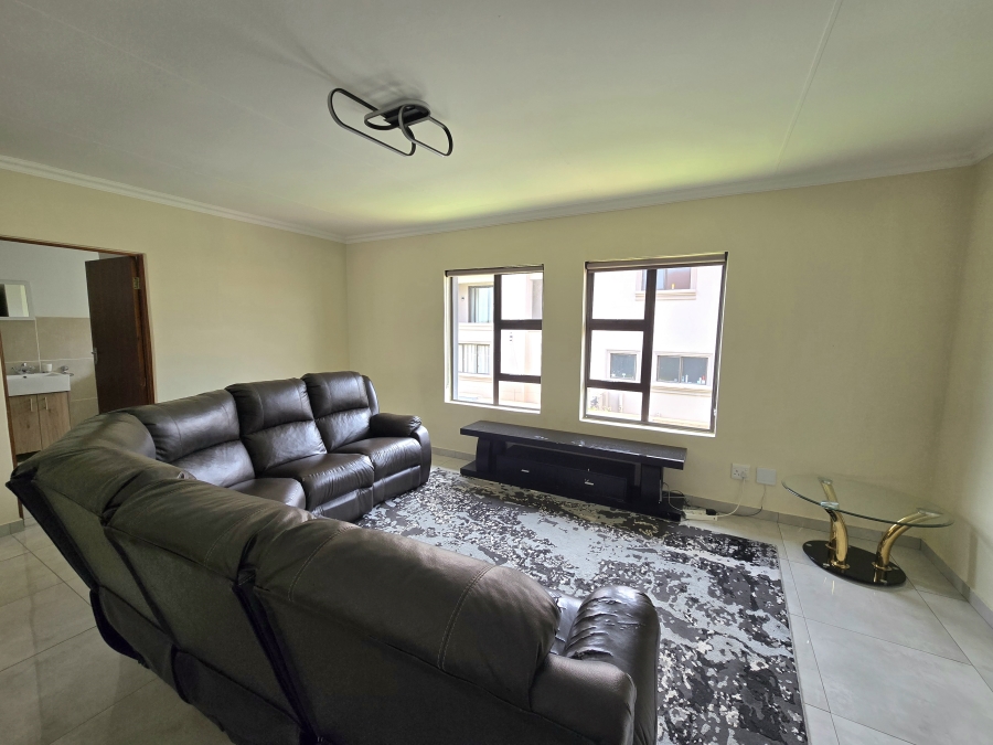 To Let 3 Bedroom Property for Rent in Pebble Rock Golf Village Gauteng