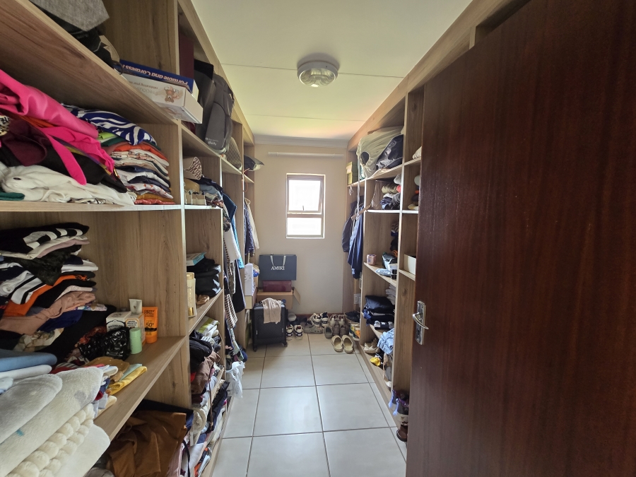 To Let 3 Bedroom Property for Rent in Pebble Rock Golf Village Gauteng