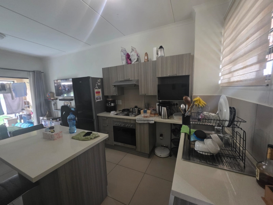 To Let 1 Bedroom Property for Rent in Lilianton Gauteng