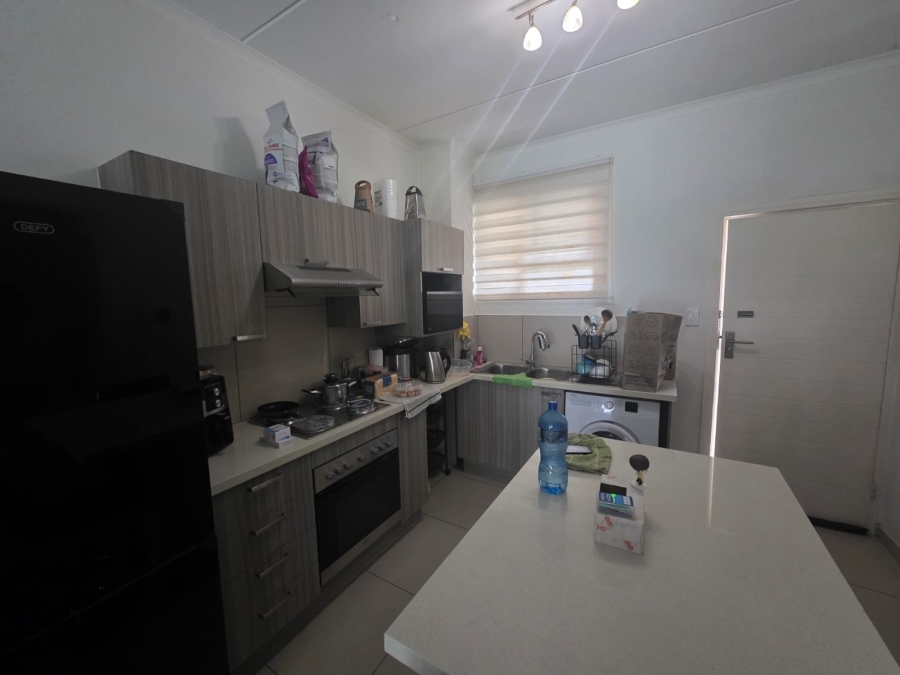 To Let 1 Bedroom Property for Rent in Lilianton Gauteng