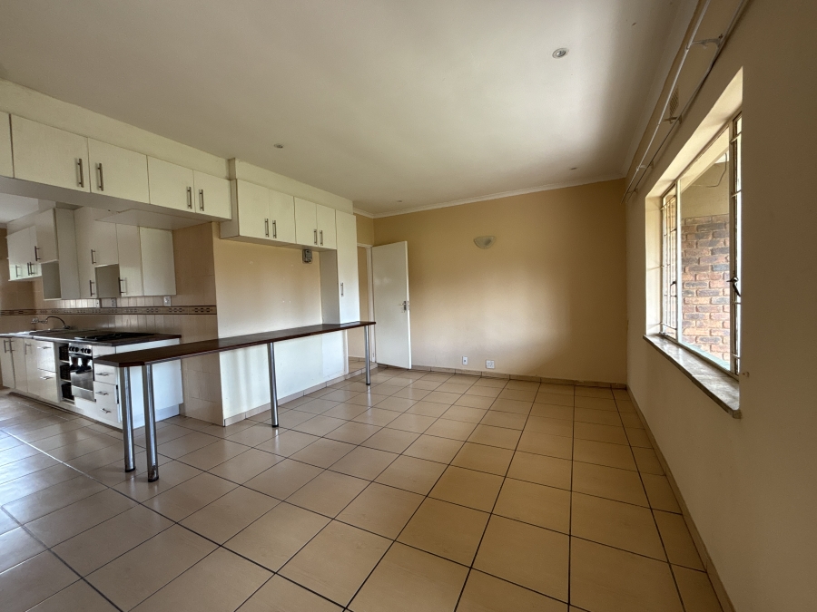 2 Bedroom Property for Sale in Crystal Park Gauteng