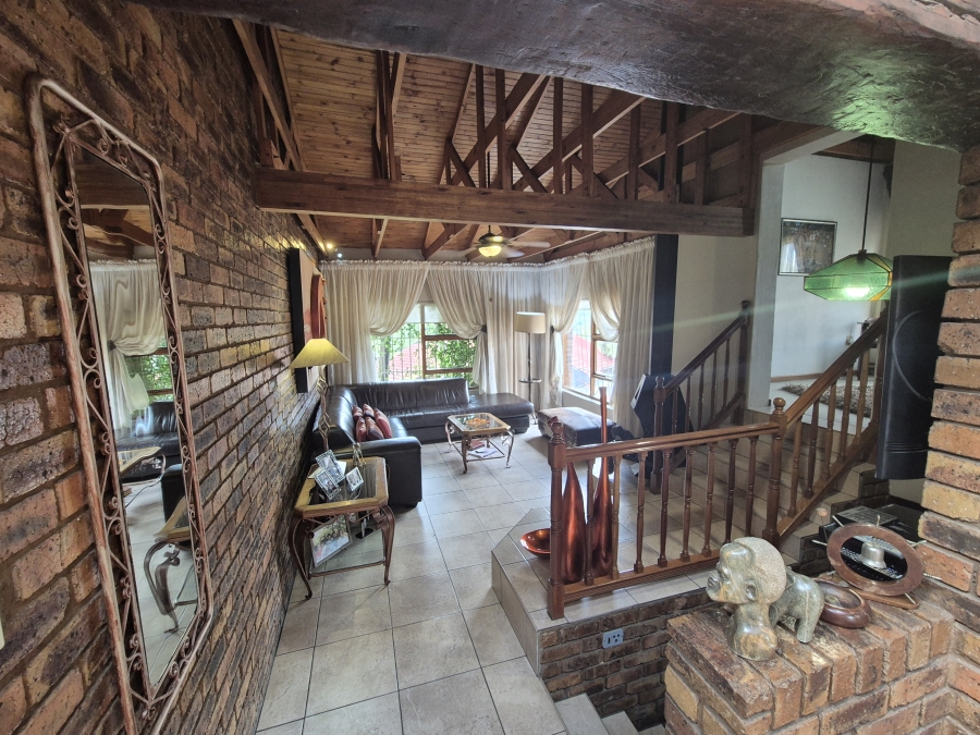 3 Bedroom Property for Sale in Mulbarton Gauteng