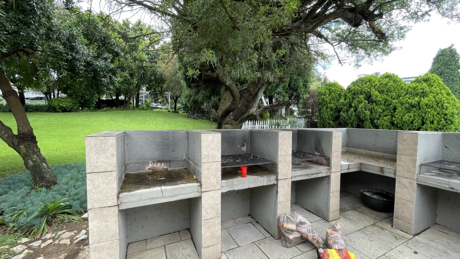 To Let 1 Bedroom Property for Rent in Morningside Gauteng