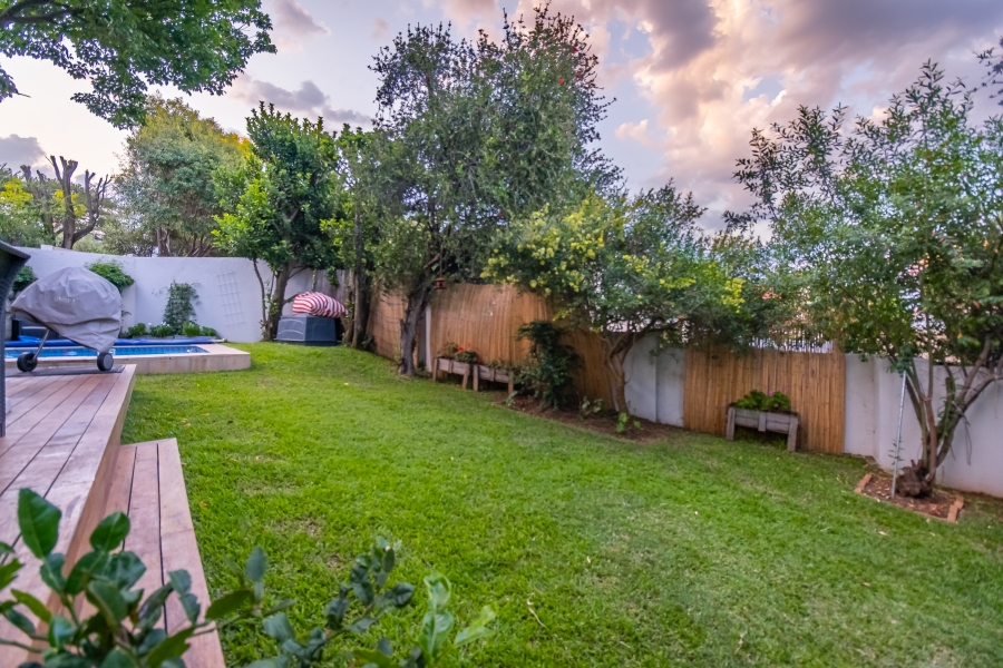 3 Bedroom Property for Sale in Lonehill Gauteng