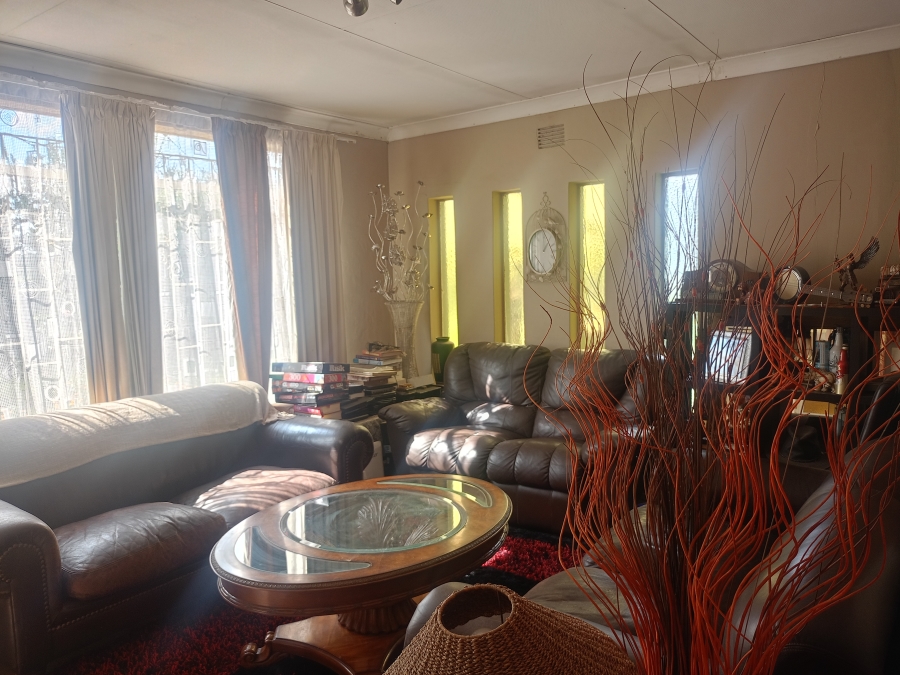 3 Bedroom Property for Sale in Sonland Park Gauteng