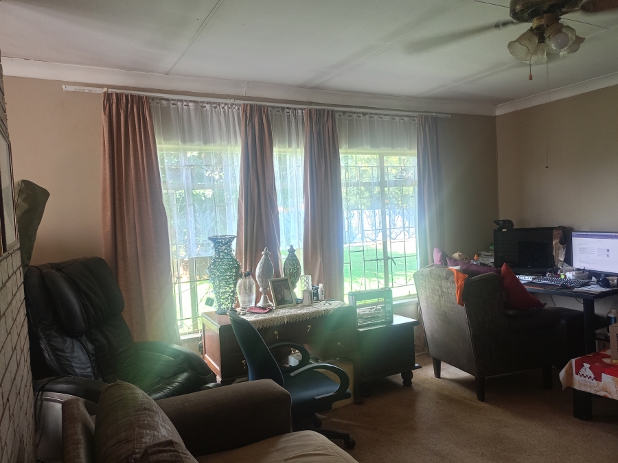 3 Bedroom Property for Sale in Sonland Park Gauteng