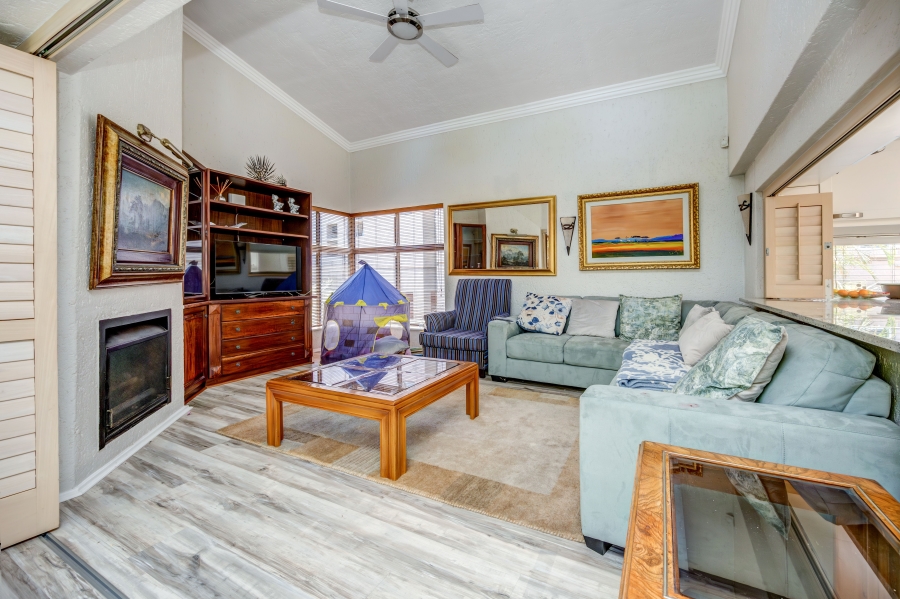 To Let 3 Bedroom Property for Rent in Hurlingham Manor Gauteng