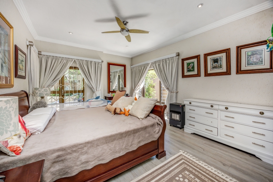 To Let 3 Bedroom Property for Rent in Hurlingham Manor Gauteng