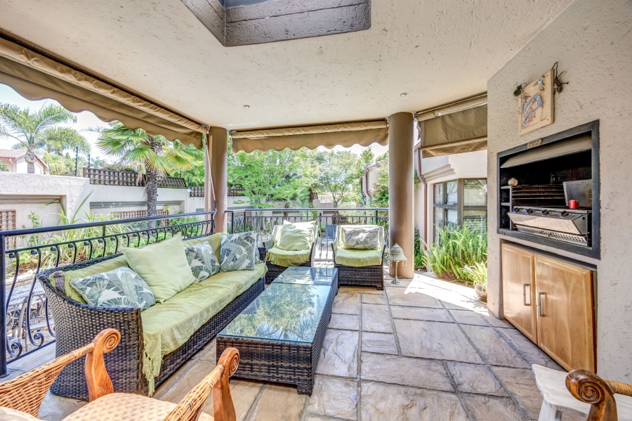 To Let 3 Bedroom Property for Rent in Hurlingham Manor Gauteng