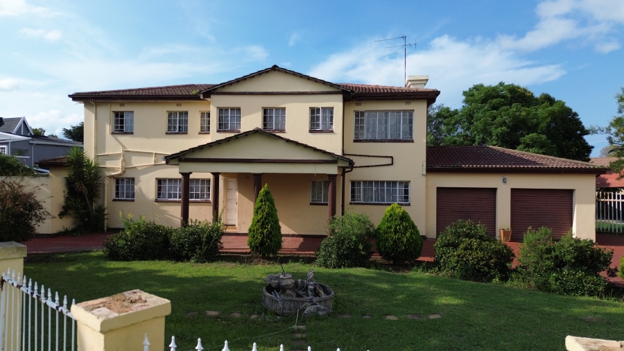 5 Bedroom Property for Sale in Sharon Park Gauteng